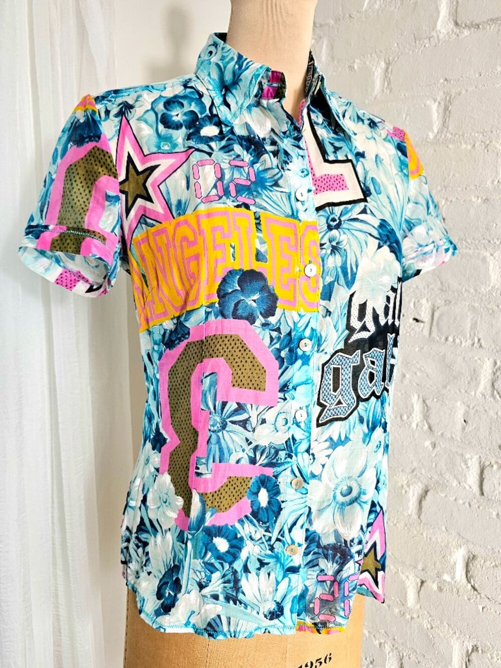 Galliano Floral Graphic Button Down Top Size 6 NWOT Short Sleeve Designer Shirt
